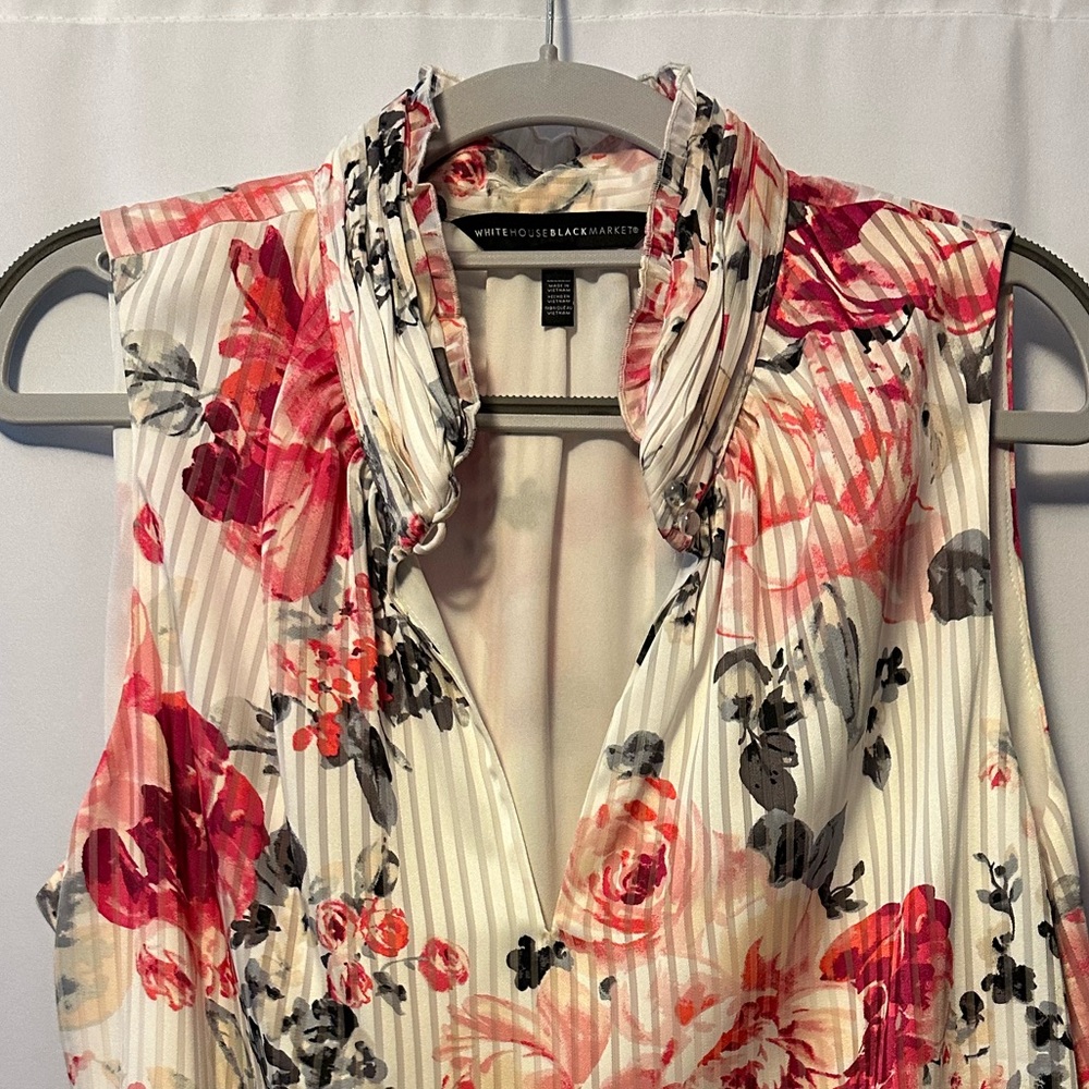 White House Black Market Sleeveless White/Pink Floral Blouse Women's Size 14 - Picture 12 of 12